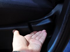 2013款 1.0L 手動(dòng) 快樂(lè)版