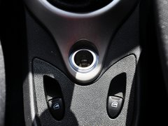 2013款 1.0L 手动 快乐版
