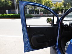 2013款 1.0L 手动 快乐版
