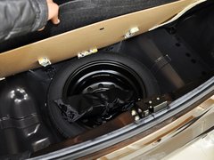 2013款 1.0L 手动 快乐版