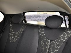 2013款 1.0L 手动 快乐版