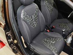 2013款 1.0L 手动 快乐版