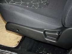 2013款 1.0L 手动 快乐版