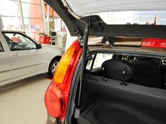 2013款 1.0L 手动 快乐版