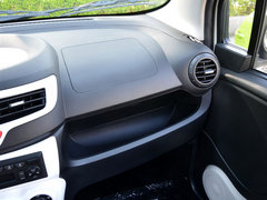 2013款 1.0L 手动 活力版