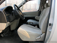 2007款 2.4L 手动 金色之旅标准9座4G64S4M