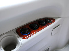 2007款 2.4L 手动 彩色之旅CBR汽油手动标准型HFC4GA1