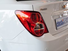 2013款 三厢 1.4L 自动 时尚天窗版