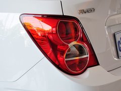 2013款 三厢 1.4L 自动 时尚天窗版