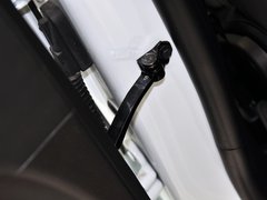 2013款 三厢 1.6 自动 SX
