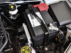 2013款 三厢 1.6 自动 SX