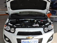 2013款 三厢 1.6 自动 SX