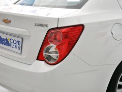2013款 三厢 1.6 自动 SX