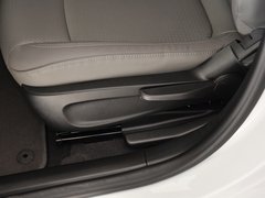 2013款 三厢 1.6 自动 SX