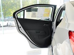 2013款 三厢 1.6 自动 SX