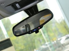 2013款 三厢 1.6 自动 SX