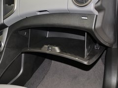 2013款 三厢 1.6 自动 SX