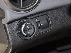 2013款 三厢 1.6 自动 SX
