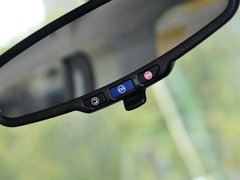 2013款 三厢 1.6 自动 SX