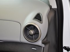 2013款 三厢 1.6 自动 SX