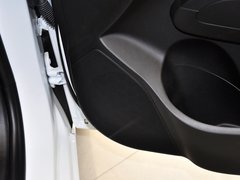 2013款 三厢 1.6 自动 SX