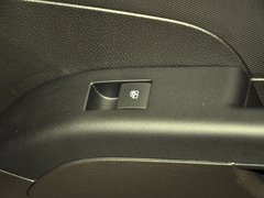 2013款 三厢 1.6 自动 SX