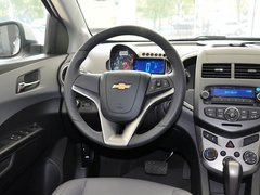 2013款 三厢 1.6 自动 SX