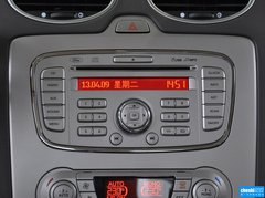 2013款 三厢 1.8L 自动 经典时尚型