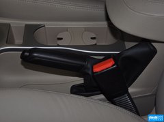 2013款 三厢 1.8L 自动 经典时尚型