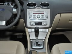 2013款 三厢 1.8L 自动 经典时尚型