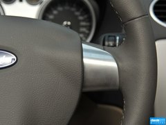 2013款 三厢 1.8L 自动 经典时尚型