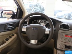 2013款 三厢 1.8L 自动 经典时尚型
