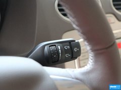 2013款 三厢 1.8L 自动 经典时尚型