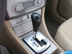 2013款 三厢 1.8L 自动 经典时尚型
