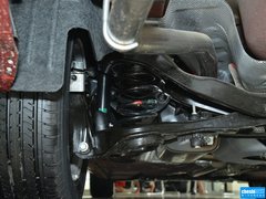 2013款 三厢 1.8L 手动 经典时尚型