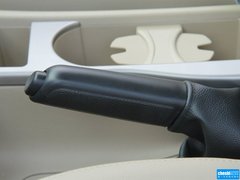 2013款 三厢 1.8L 手动 经典时尚型