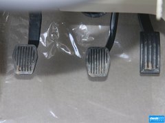 2013款 三厢 1.8L 手动 经典时尚型
