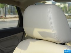 2013款 三厢 1.8L 手动 经典时尚型