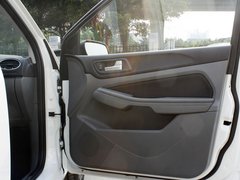 2013款 三厢 1.8L 自动 经典基本型