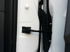 2013款 三厢 1.8L 自动 经典基本型