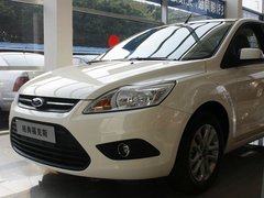 2013款 三厢 1.8L 自动 经典基本型