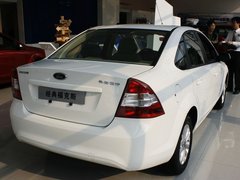 2013款 三厢 1.8L 自动 经典基本型