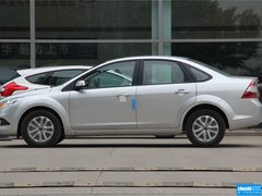 2013款 三厢 1.8L 自动 经典基本型