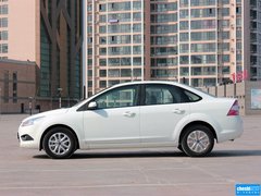 2013款 三厢 1.8L 自动 经典基本型