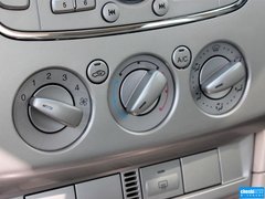 2013款 三厢 1.8L 手动 经典基本型