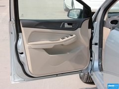 2013款 三厢 1.8L 手动 经典基本型