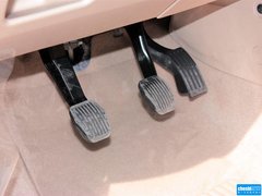 2013款 三厢 1.8L 手动 经典基本型