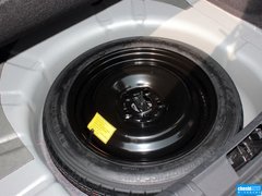 2013款 三厢 1.8L 手动 经典基本型