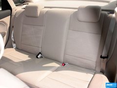 2013款 三厢 1.8L 手动 经典基本型