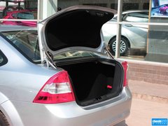 2013款 三厢 1.8L 手动 经典基本型